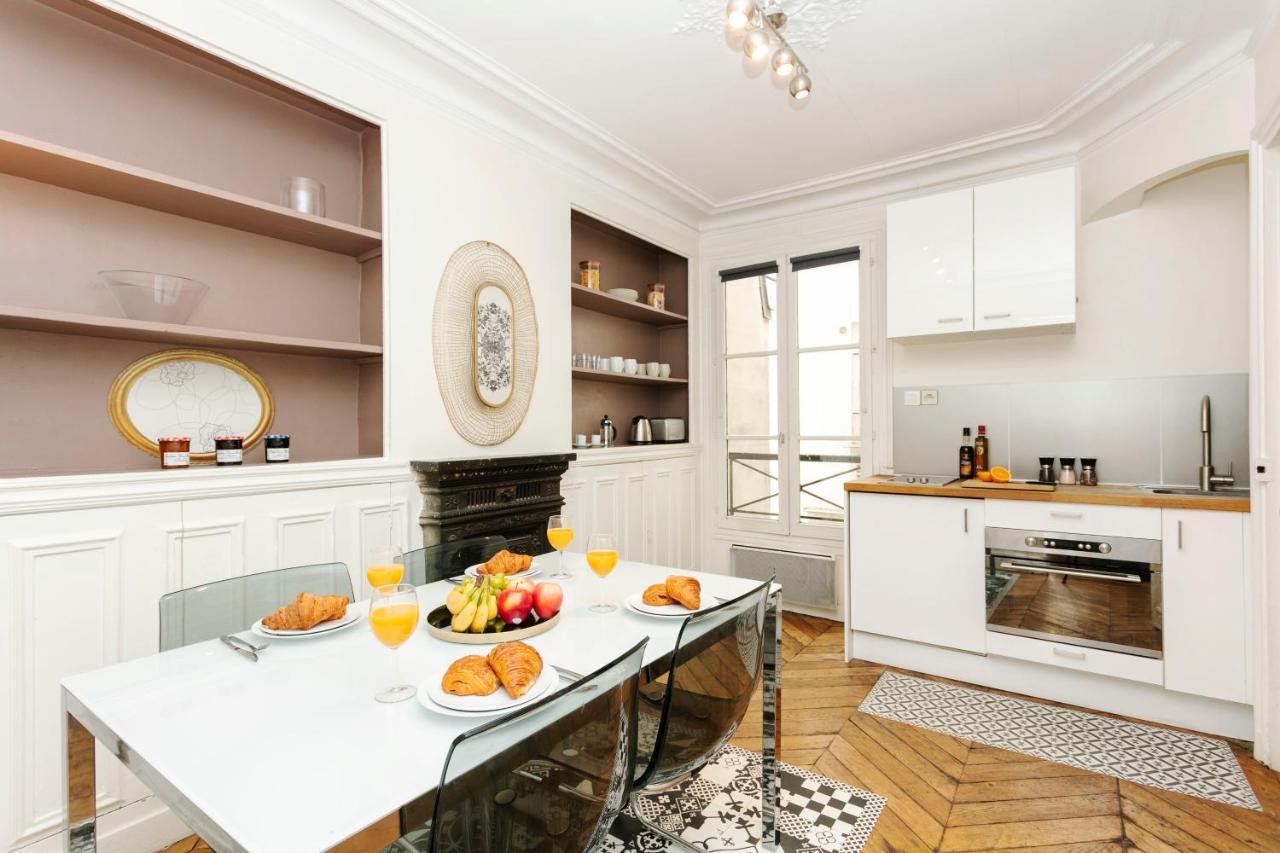 Latin Quarter With Balcony - Cityapartmentstay 파리 외부 사진
